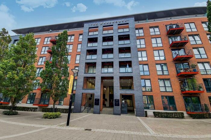 1 Bedroom Flat To Rent In Warehouse Court, Woolwich Riverside, London, SE18