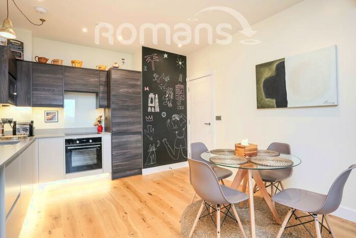 2 Bedroom Apartment To Rent In Circa, Bracknell, RG12