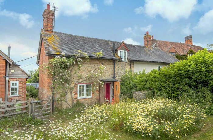 2 Bedroom Semi-Detached House To Rent In Lower End, Ashendon, Aylesbury, HP18