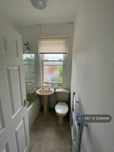 1 Bedroom Flat To Rent In Glen Eldon Road, St Annes, FY8