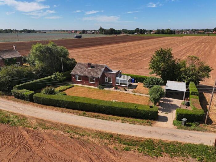 2 Bedroom Detached Bungalow For Sale In Swandyke Lane, Freiston, Boston, PE22