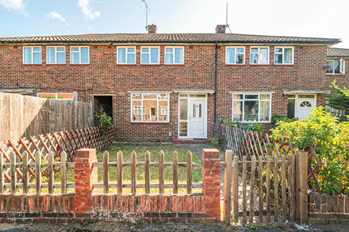 3 Bedroom Terraced House For Sale In Sheerwater, Woking, Surrey, GU21