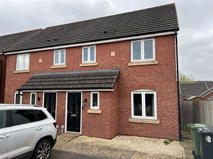 3 Bedroom Semi Detached House For Sale In North Ross, HR9