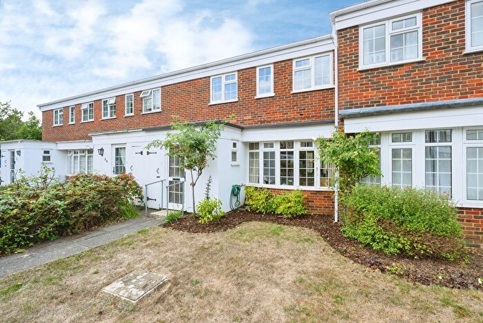 3 Bedroom Terraced House For Sale In Hayes Lane, Kenley, CR8
