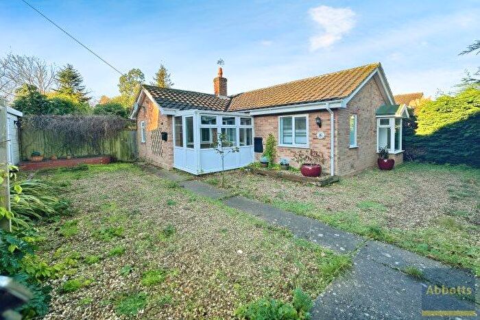 4 Bedroom Bungalow To Rent In Main Road, Great Yarmouth, NR29