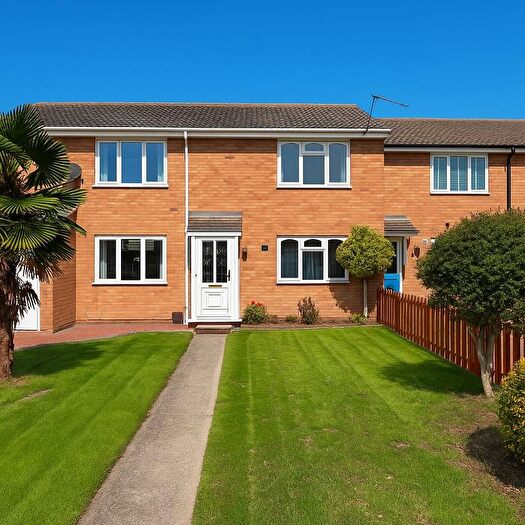 2 Bedroom Terraced House For Sale In Fir Tree Close, Bridgwater, TA6