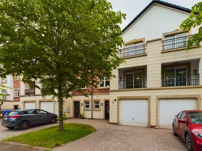 4 Bedroom Town House For Sale In Riverside View, Wellington Square, Belfast, BT7