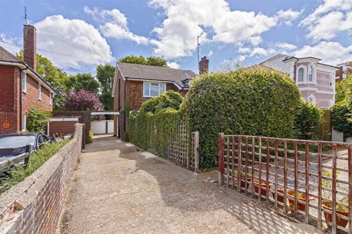 2 Bedroom Flat To Rent In Belsize Road, Worthing, BN11