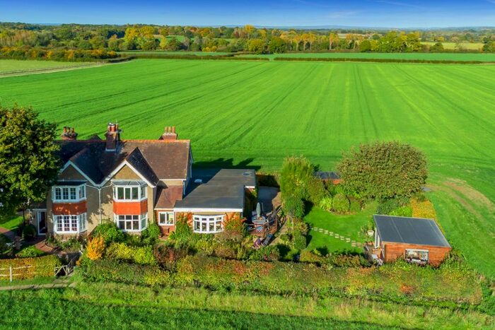 4 Bedroom Semi-Detached House For Sale In Barcombe Mills Road, Barcombe, BN8