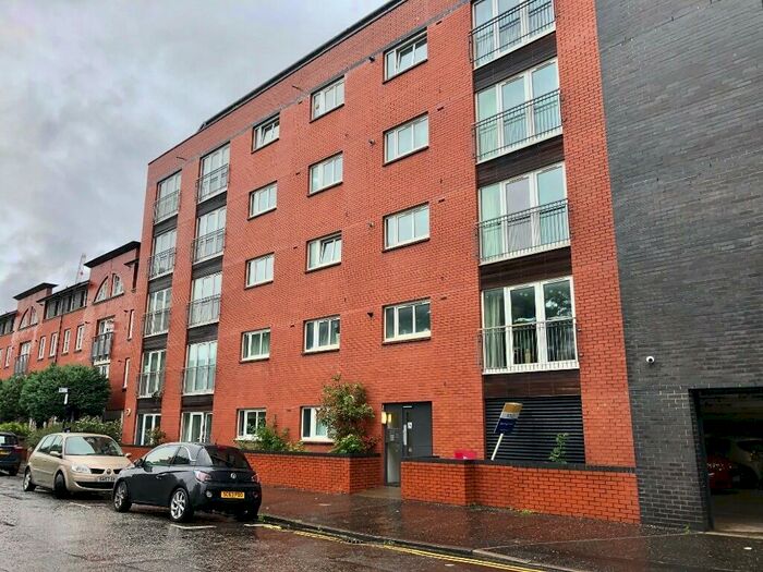 2 Bedroom Flat To Rent In Beith Street, Glasgow, G11