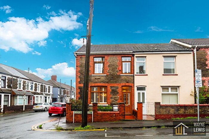 3 Bedroom End Terrace House For Sale In Bradford Street, Caerphilly, Caerphilly County Borough, CF83