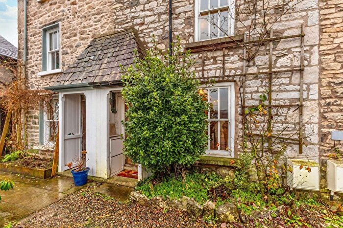 2 Bedroom Terraced House For Sale In Church Terrace, Kendal, LA9