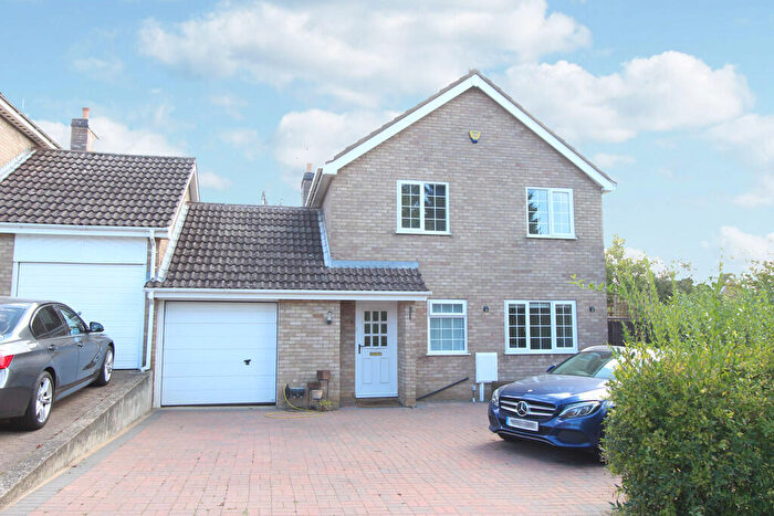 4 Bedroom Link Detached House To Rent In The Meadows, Wellingborough, NN9