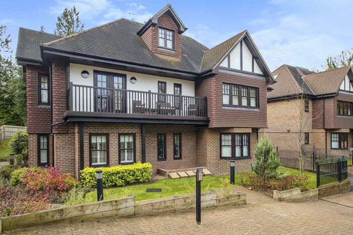 3 Bedroom Flat To Rent In Apsley Mills Retail Park, London Road, Hemel Hempstead, HP3