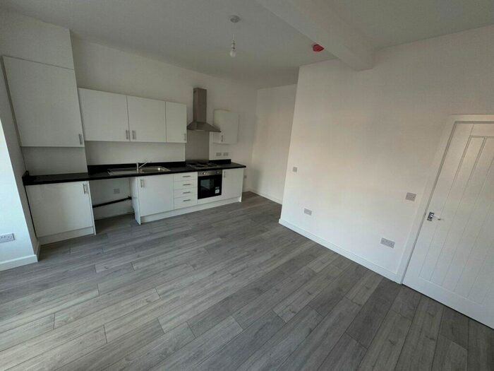 3 Bedroom Terraced House To Rent In Arthington Grove Leeds, LS10