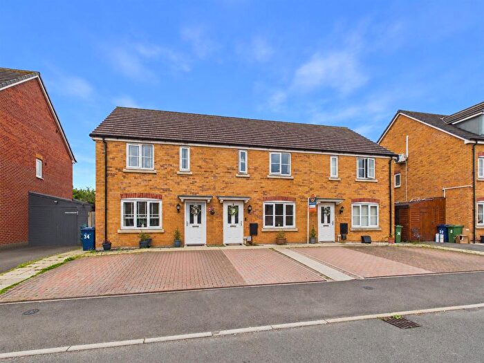 3 Bedroom Terraced House For Sale In Longstone Avenue, Longford, Gloucester, GL2