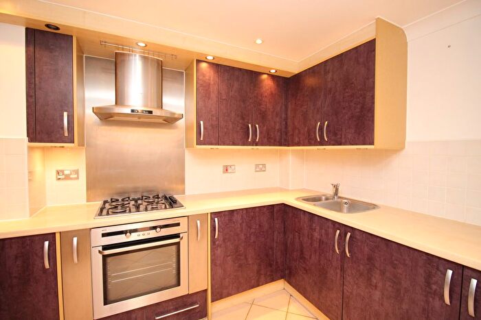 1 Bedroom Flat To Rent In Jerome Place, Kingston Upon Thames, KT1