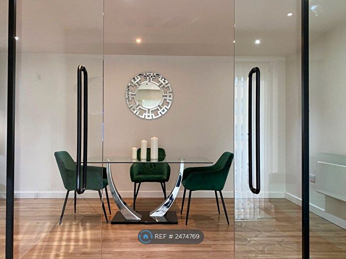 2 Bedroom Flat To Rent In Constantine House, London, NW9