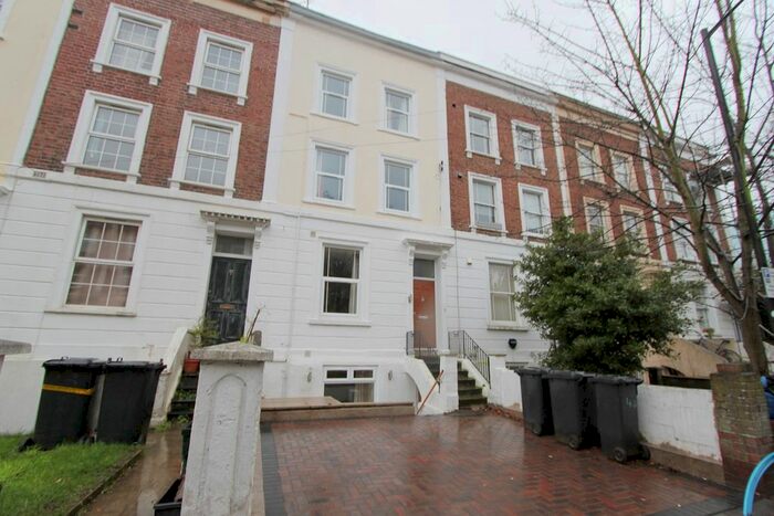 1 Bedroom Flat To Rent In Albert Park, Bristol, BS6
