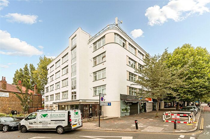 1 Bedroom Flat For Sale In Uxbridge Road, London, W5