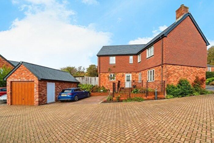4 Bedroom Detached House To Rent In Windmill Place, Heathfield, TN21