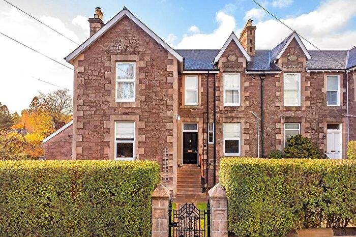 2 Bedroom Flat For Sale In Ewanfield, Crieff, PH7