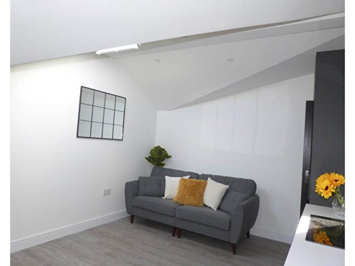 3 Bedroom Flat To Rent In Sovereign Court, Derby Street, Ormskirk, L39