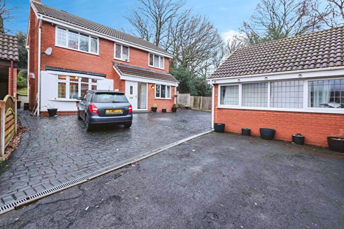4 Bedroom Detached House For Sale In Coppice Rise, Quarry Bank, Brierley Hill, DY5