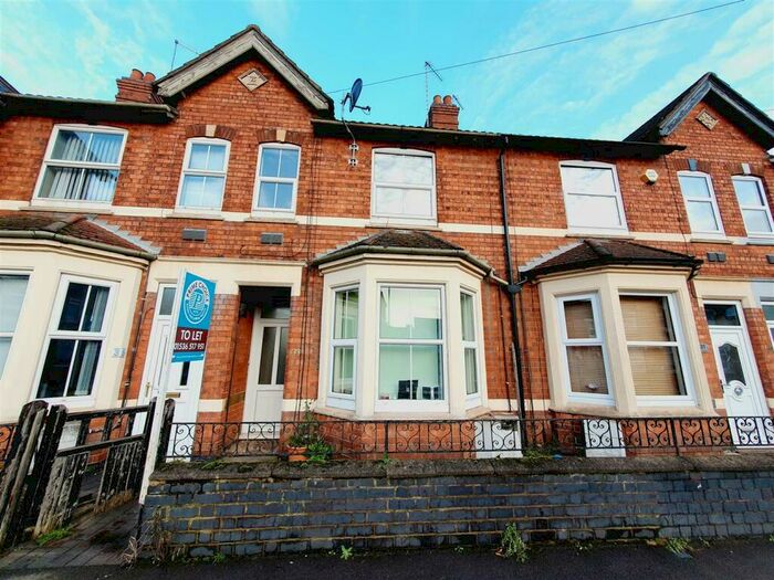 1 Bedroom Flat To Rent In Eskdaill Street, Kettering, Northants, NN16