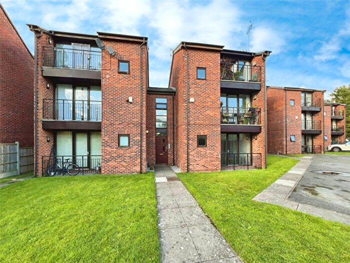 1 Bedroom Apartment To Rent In Deerbourne Close, Woolton, Liverpool, L25