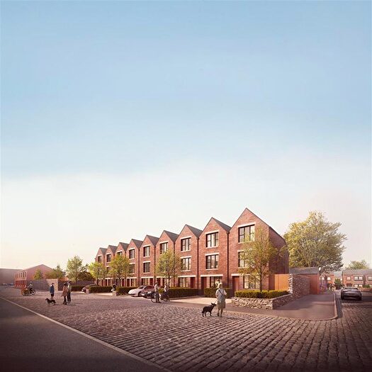 3 Bedroom Town House For Sale In Empress Court, Heaton Norris, Stockport, SK4
