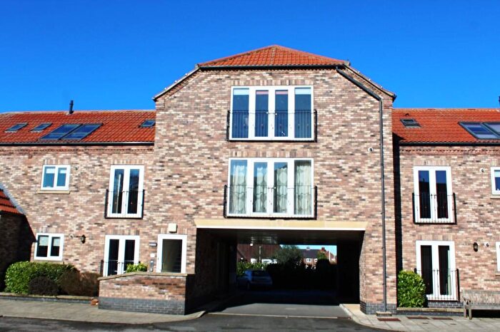 2 Bedroom Apartment To Rent In Richmond Court, Rawcliffe, DN14
