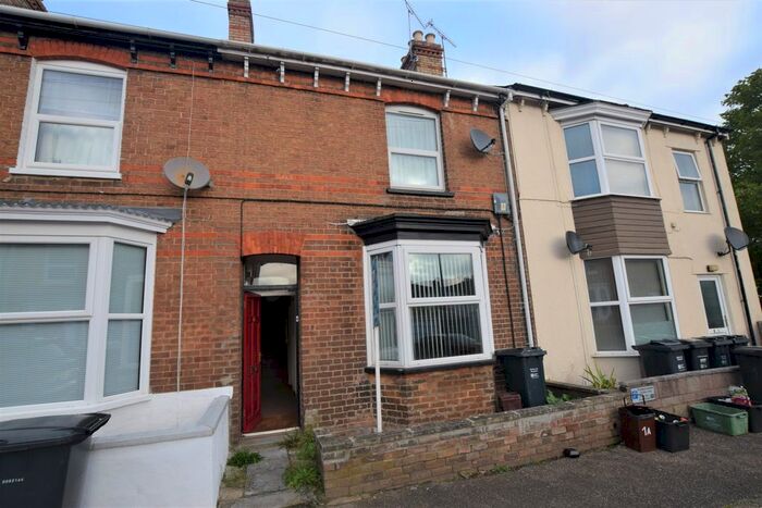 2 Bedroom Terraced House To Rent In Noble Street, Taunton, TA1