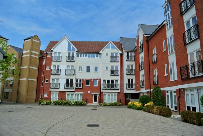 1 Bedroom Flat To Rent In Tannery Square, The Old Tannery, Canterbury, Kent, CT1