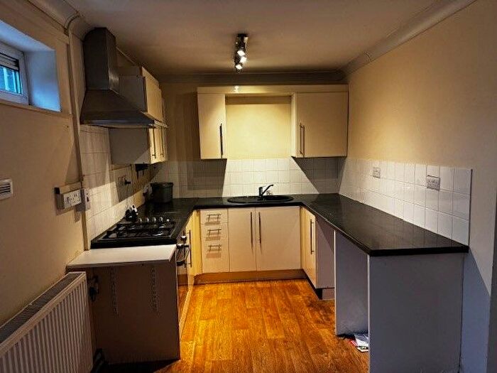 2 Bedroom Flat To Rent In Withywood Drive, Telford, Shropshire, TF3