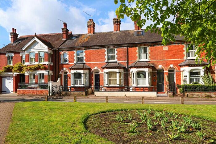2 Bedroom Terraced House To Rent In Monument Green, Weybridge, Surrey, KT13