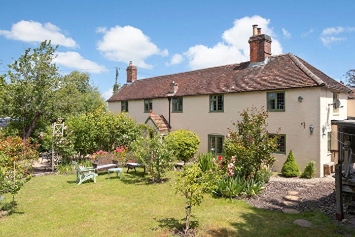 4 Bedroom Country House For Sale In Bratton, Wiltshire, BA13