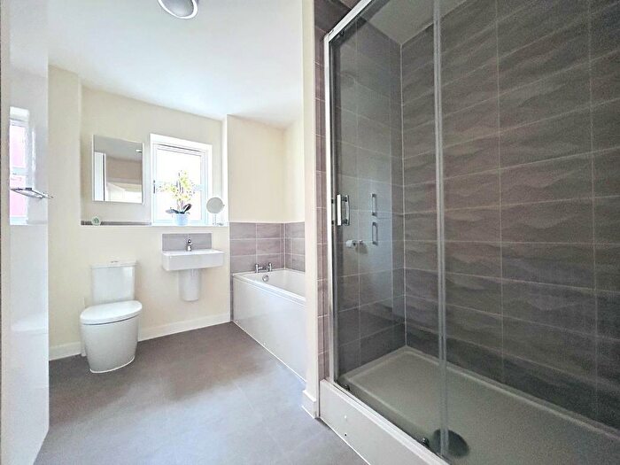 2 Bedroom Detached Bungalow For Sale In Damson Way, Bidford-On-Avon, Alcester, B50