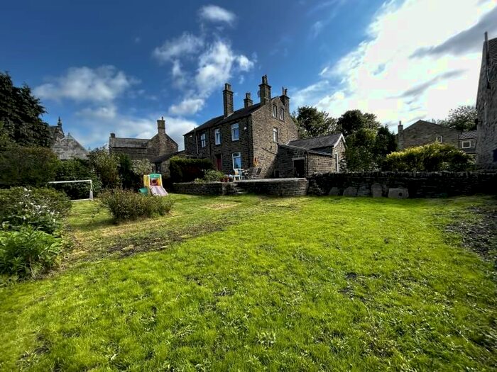 4 Bedroom Semi-Detached House To Rent In Firth Street, Shepley, Huddersfield, HD8