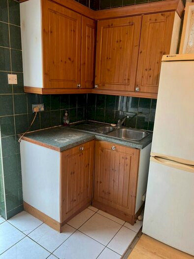 Studio To Rent In Biscot Road, Luton, LU3