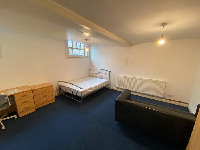1 Bedroom Studio To Rent In Flat, Woodhouse Street, LS6