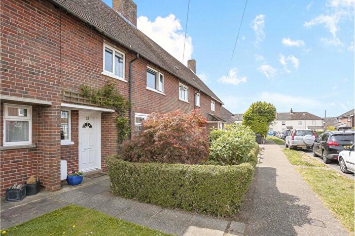 3 Bedroom House For Sale In M'tongue Avenue, Bosham, Chichester, PO18
