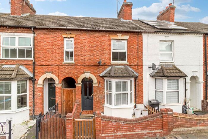3 Bedroom Terraced House For Sale In Bury Ave, Newport Pagnell, MK16