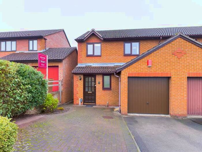 3 Bedroom Detached House To Rent In Kingsland Close Aston Lodge Park, Stone, ST15