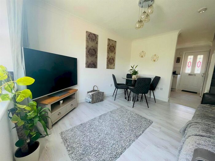 1 Bedroom Terraced House To Rent In Hall Meadow Drive, Halfway, S20