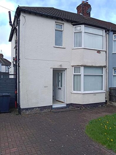 3 Bedroom Semi-Detached House To Rent In Rogers Avenue, Bootle, L20