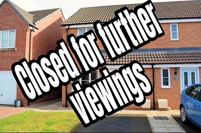 3 Bedroom Semi-Detached House To Rent In Spruce Way, Staynor Hall, Selby, YO8