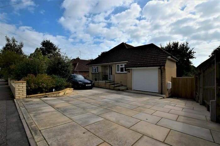 4 Bedroom Detached House To Rent In Wealden Way, Bexhill-On-Sea, TN39