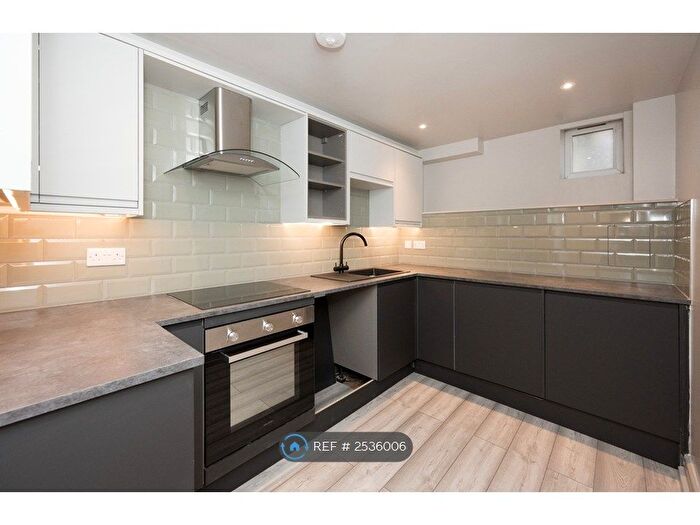 1 Bedroom Flat To Rent In Hyde Park Road, Harrogate, HG1