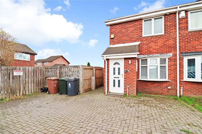 2 Bedroom End Of Terrace House For Sale In Bishopdale, Wallsend, Tyne And Wear, NE28